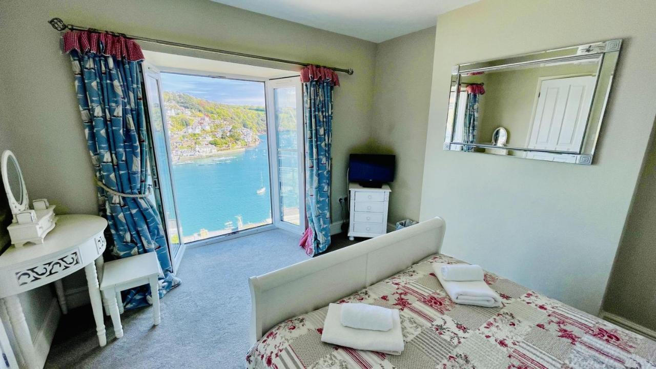 Villa Out To Sea - Stunning Views, Elevated Position With Onsite Parking Dartmouth Exterior foto