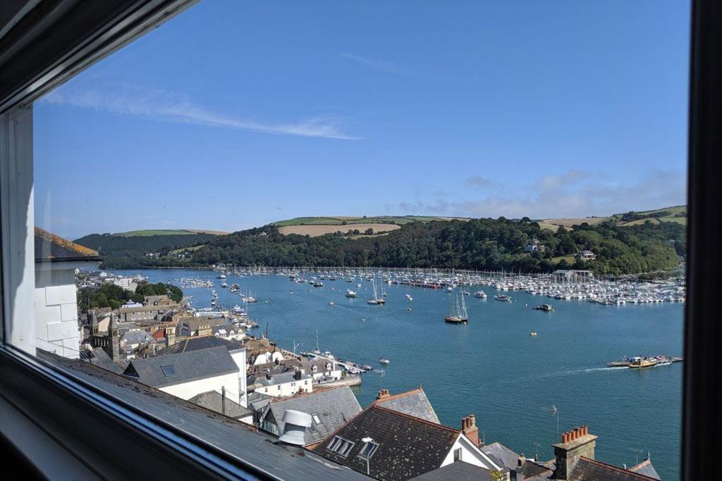 Villa Out To Sea - Stunning Views, Elevated Position With Onsite Parking Dartmouth Exterior foto