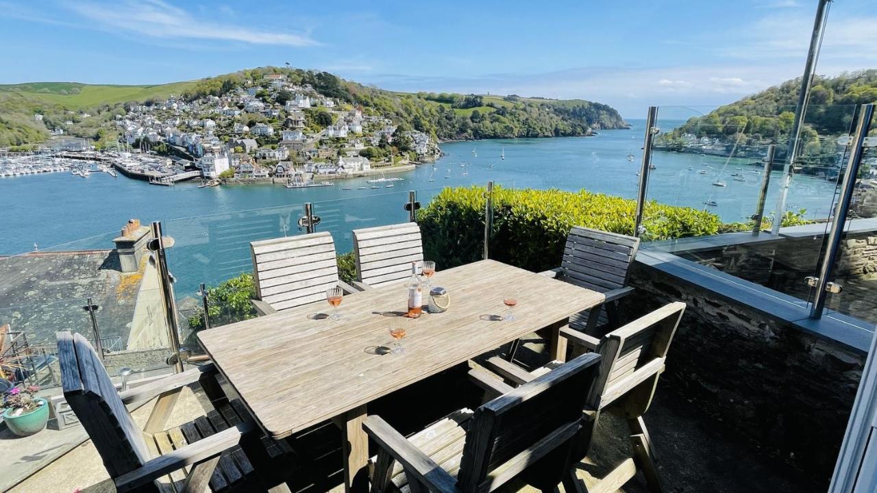 Villa Out To Sea - Stunning Views, Elevated Position With Onsite Parking Dartmouth Exterior foto